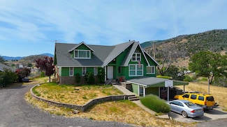 405 Old Cottonwood Creek Rd, Hornbrook, CA 96044