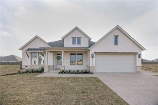 5016 Royal Arch Dr, Bryan, TX 77802