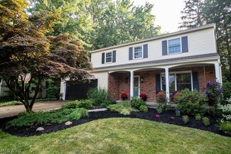 7780 Hidden Hollow Dr, Mentor, OH 44060