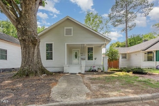 902 Washington St E, Wilson, NC 27893