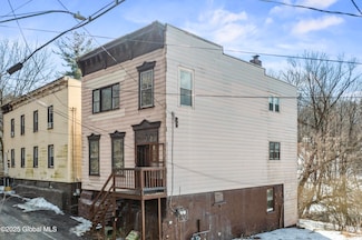 7 St Lukes Ave, Troy, NY 12180
