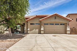 726 E Heather Dr, San Tan Valley, AZ 85140
