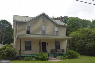 735 Glade City Rd, Meyersdale, PA 15552