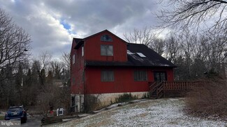 110 Larson Dr, Downingtown, PA 19335