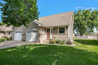 1374 E Armour Rd, Bourbonnais, IL 60914