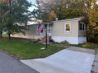 1662 Glenhaven Ln, Erie, PA 16509