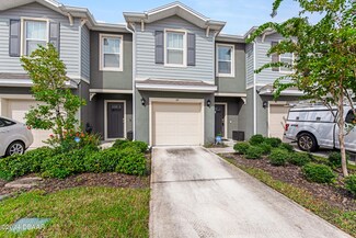 32 Bella Lago Cir, Port Orange, FL 32129