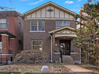 5944 Pershing Ave, Saint Louis, MO 63112