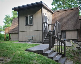 10 Allaire Park Rd, Monaca, PA 15061