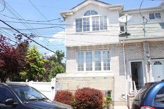 15 Windmill Ct, Staten Island, NY 10306