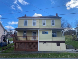 1512 Paint St, Windber, PA 15963