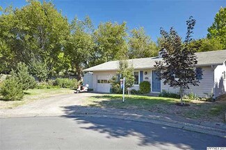 2835 SE Collins Place, Corvallis, OR 97333