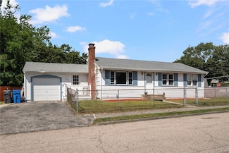 75 Autumn St, Cranston, RI 02910