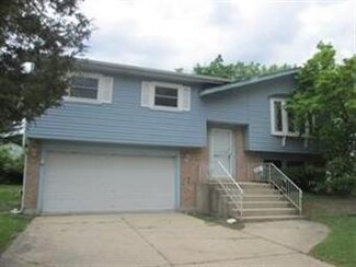 1120 Abbott Ln, University Park, IL 60484