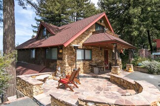 1025 Whispering Pines Dr, Scotts Valley, CA 95066