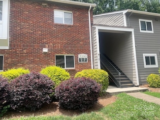 3200 Heathstead Place Unit E, Charlotte, NC 28210