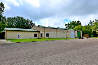 21930 U S 27, Williston, FL 32696