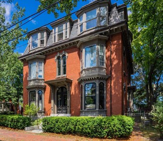 143 Pine St Unit 1&2, Portland, ME 04102