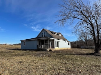 9982 Lawrence 1000, La Russell, MO 64848