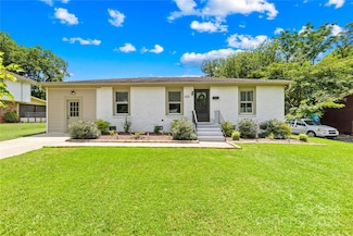 4134 Firethorne Rd, Charlotte, NC 28205