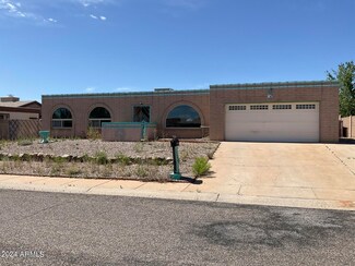 4616 Monarch Dr, Sierra Vista, AZ 85635