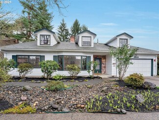 18820 NW Astoria Dr, Portland, OR 97229