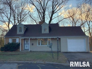 2505 N Hilltop Ct, Peoria, IL 61604