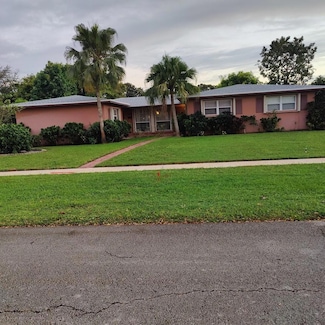 6800 NW 7th St, Plantation, FL 33317