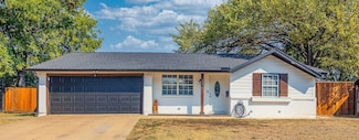 3233 Harris Ln, Haltom City, TX 76117