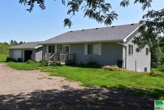 1584 120th St, Sioux City, IA 51108