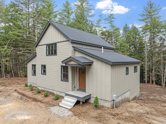93 Waterthorn Rd, Thornton, NH 03285