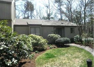 345 Hemlock Cir, Lincoln, MA 01773