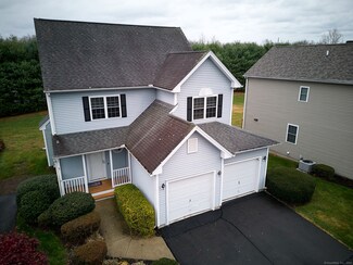3 Lily Ln, Wallingford, CT 06492