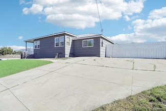 7905 Lansing Dr, Lemon Grove, CA 91945