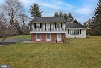 5 Detweiler Ln, Ambler, PA 19002