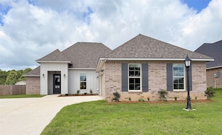 234 Woodcrest Dr, Shreveport, LA 71118