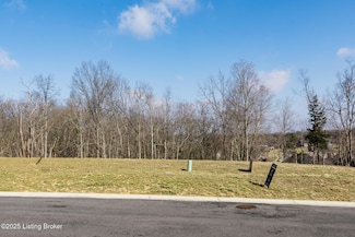 2307 White Oak Way, Louisville, KY 40023