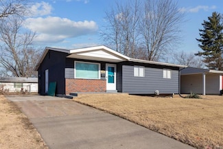 1155 Mullanphy Rd, Florissant, MO 63031