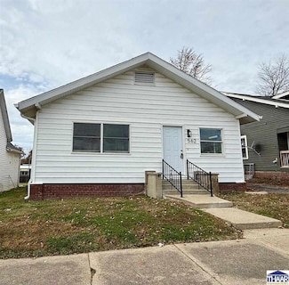562 S Court St, Sullivan, IN 47882