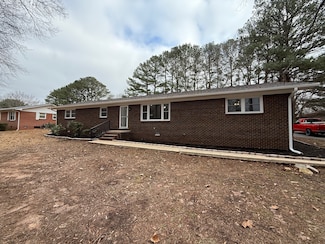 204 Orchard Ln, Winchester, TN 37398