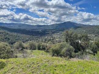 50034 Golden Horse Dr, Oakhurst, CA 93644