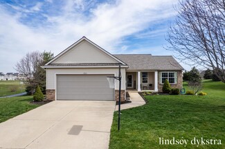 5802 Elm Ave, Hudsonville, MI 49426