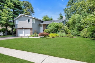 38 Orange Dr, Jericho, NY 11753