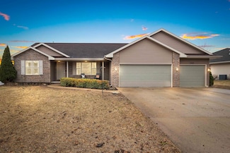 1163 Faversham Way, Green Bay, WI 54313