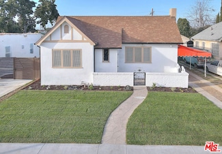 1717 W 69th St, Los Angeles, CA 90047