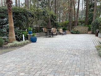 52 Arrow Rd, Hilton Head Island, SC 29928