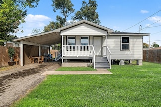 4421 Caplin St, Houston, TX 77026