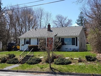 152 Uncatena Ave, Worcester, MA 01606
