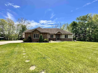 5936 County Road 427, Auburn, IN 46706