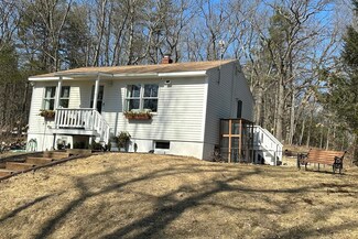 134 Route 125, Kingston, NH 03848